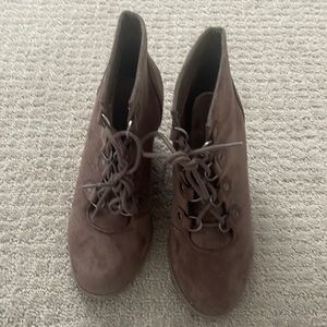 Madden girl brown heels boots